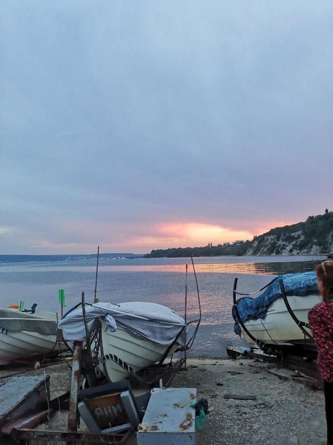 Luxury Apartment Amalfi 300 M From The Beach Βάρνα Εξωτερικό φωτογραφία